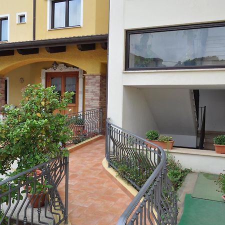 Hotel Duca Di Calabria Serra San Bruno Buitenkant foto
