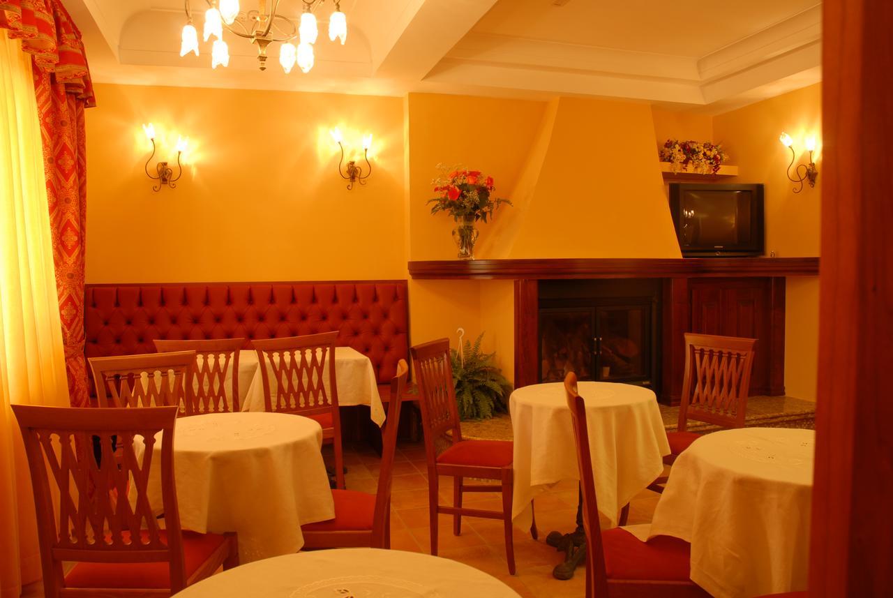 Hotel Duca Di Calabria Serra San Bruno Buitenkant foto
